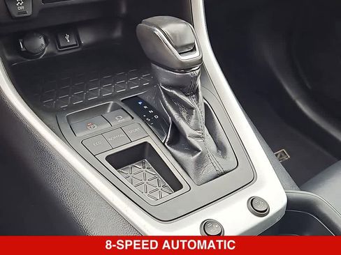 Used 2021 Toyota RAV4 XLE Premium FWD image 33