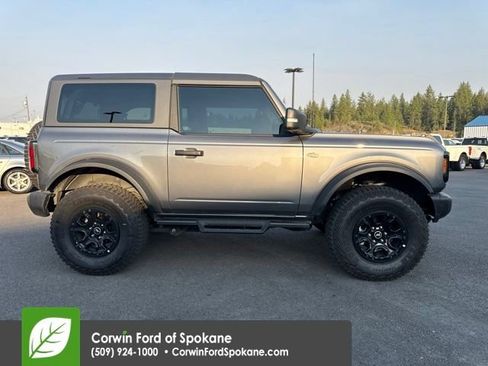 Used 2023 Ford Bronco Wildtrak AWD/4WD image 2