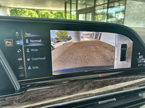 Certified 2021 Cadillac Escalade Sport Platinum AWD/4WD image 14