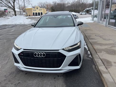 Used 2025 Audi RS 6 performance image 51