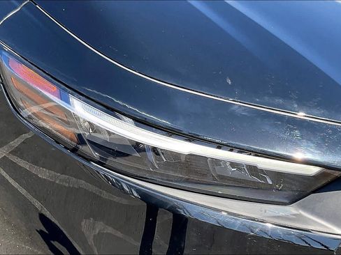 Used 2025 Honda Accord SE image 27