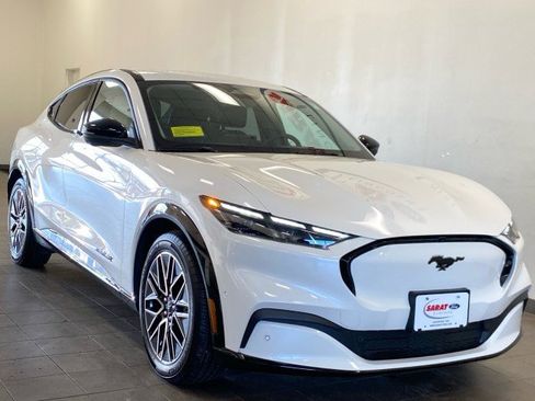 Used 2024 Ford Mustang Mach-E Premium image 2