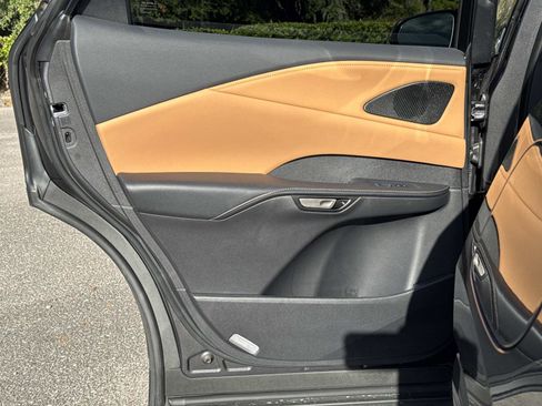 Used 2025 Lexus RX 350 FWD image 13