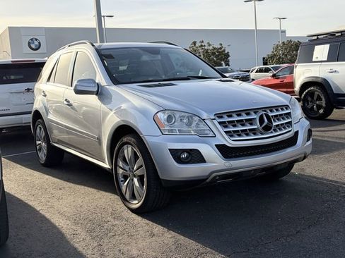 Used 2009 Mercedes-Benz ML 350 4MATIC image 3