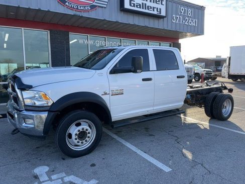 Used 2017 RAM 4500 Tradesman w/ Chrome Appearance Group image 1