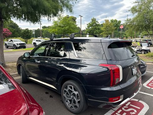 Used 2022 Hyundai Palisade Calligraphy w/ Cargo Package FWD image 5
