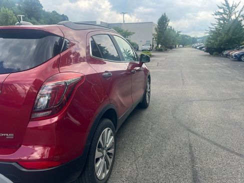 Used 2019 Buick Encore Preferred AWD/4WD image 5