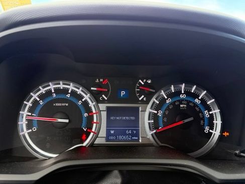 Used 2016 Toyota 4Runner Limited AWD/4WD image 21