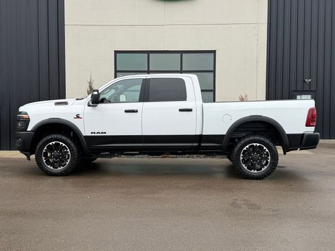 Used 2026 RAM 2500 Rebel AWD/4WD image 2