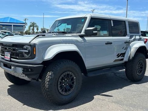 New 2026 Ford Bronco Raptor w/ Interior Carbon Fiber Pack AWD/4WD image 7