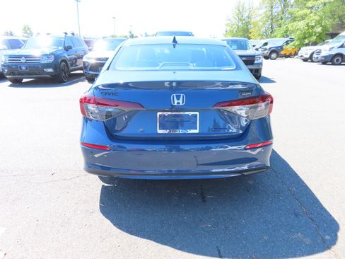 Used 2026 Honda Civic Sport Touring image 6