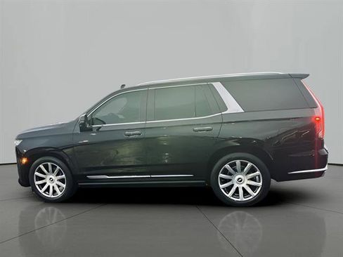 Certified 2022 Cadillac Escalade Premium Luxury Platinum image 2