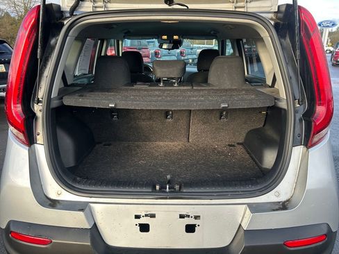 Used 2020 Kia Soul EX FWD image 30