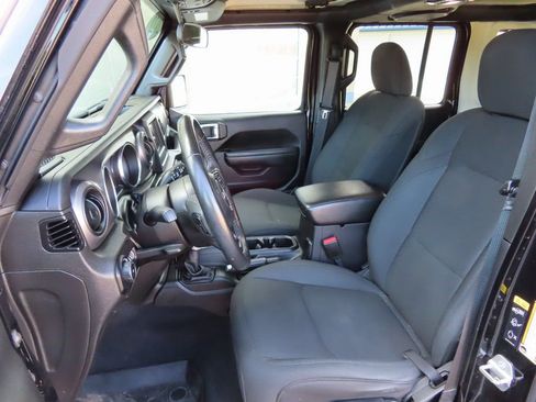 Used 2022 Jeep Wrangler Unlimited Willys image 19