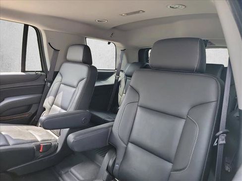 Used 2019 Chevrolet Tahoe LT w/ Luxury Package image 11