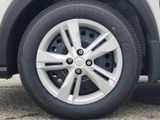 Used 2025 Nissan Kicks Play S image 6