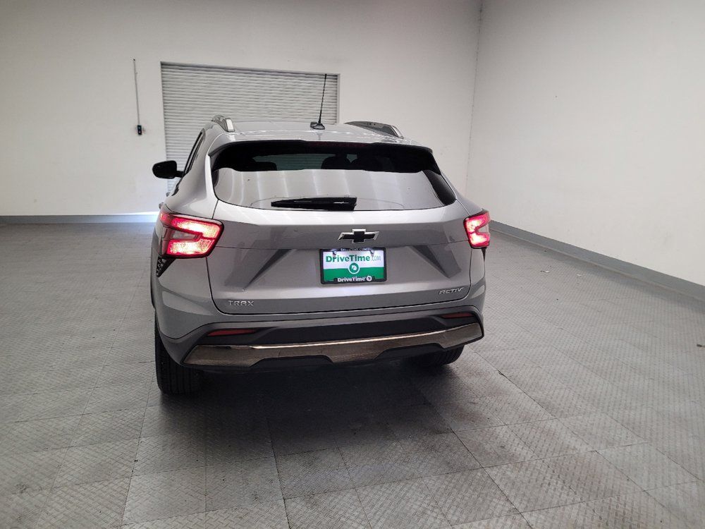 Used 2025 Chevrolet Trax ACTIV w/ Driver Confidence Package FWD image 6