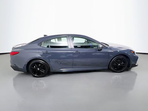 Used 2025 Toyota Camry SE w/ Multimedia Upgrade Package image 3