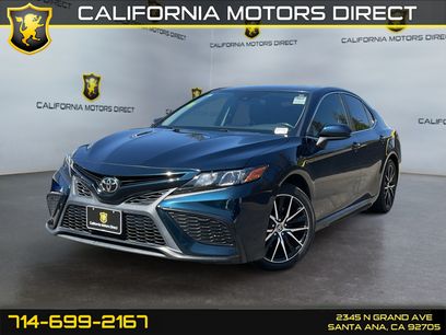 Used 2021 Toyota Camry SE w/ Carpet Mat Package (TMS)