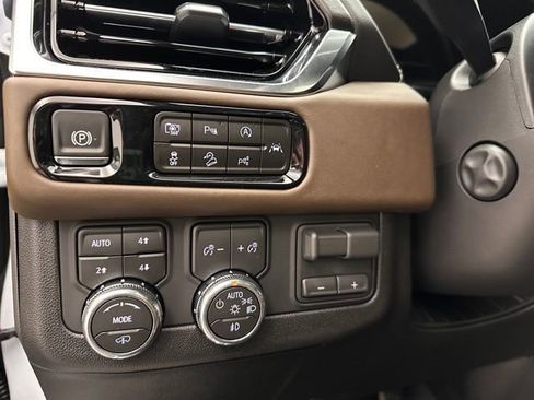 New 2026 GMC Yukon Denali Ultimate image 16