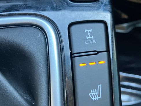 Used 2025 Kia Seltos EX image 15