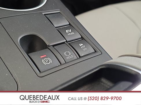 Used 2023 Toyota Highlander XLE FWD image 22