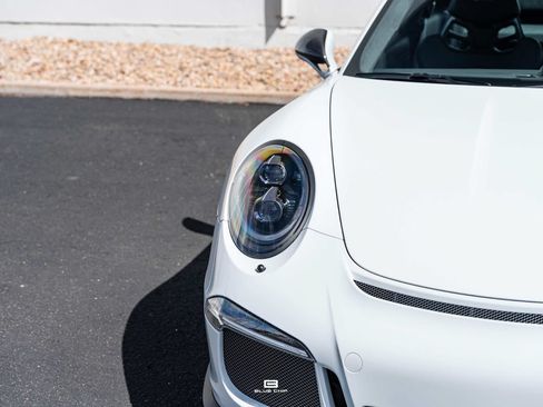 Used 2016 Porsche 911 R RWD image 15