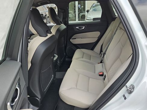 New 2026 Volvo XC60 B5 Core image 5