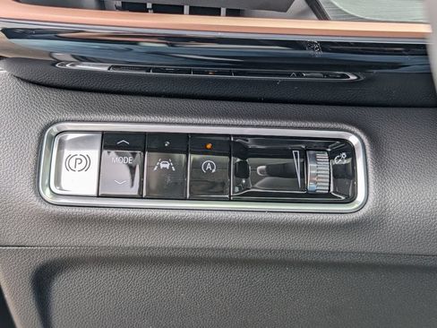 New 2026 Buick Envision Sport Touring AWD/4WD image 33