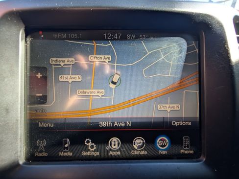 Used 2015 Jeep Cherokee Latitude image 24