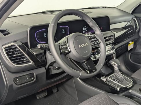 New 2026 Kia Seltos S image 11