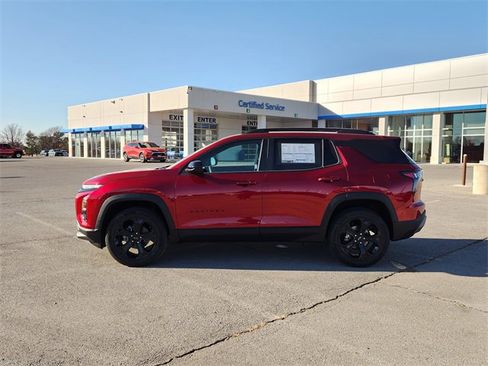New 2026 Chevrolet Equinox LT w/ Convenience Package II image 4