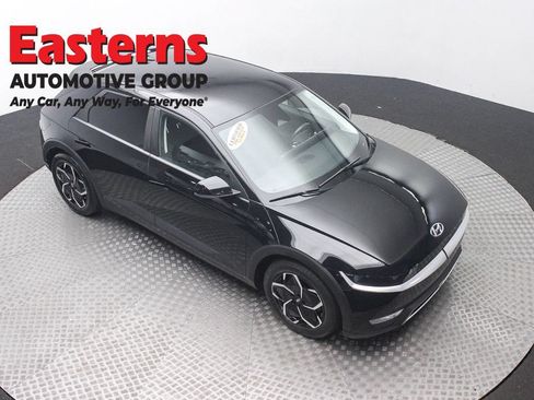 Used 2024 Hyundai Ioniq 5 SEL RWD image 3