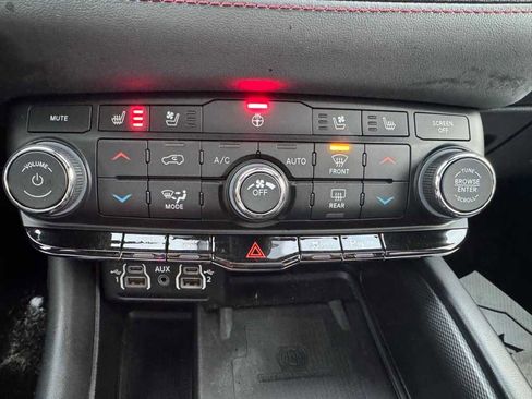 Used 2023 Dodge Durango R/T w/ Blacktop Package image 16