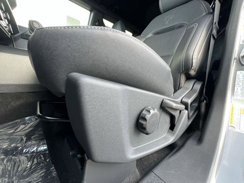 New 2026 Ford Bronco Big Bend image 14