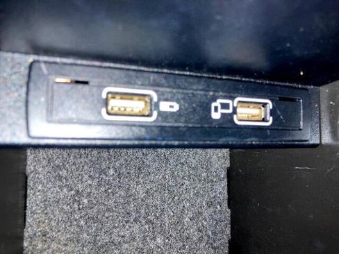 Used 2018 Mercedes-Benz CLA 250 image 23