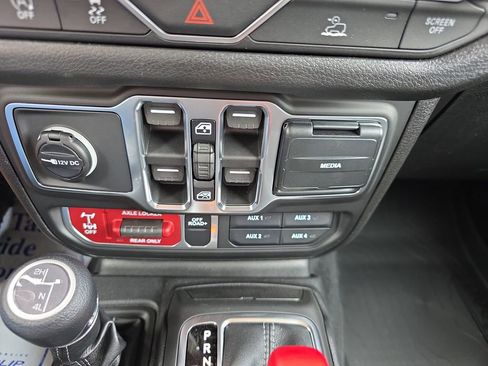 New 2026 Jeep Gladiator Willys image 26