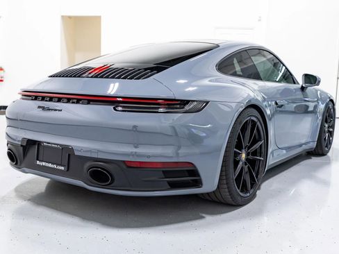 Used 2023 Porsche 911 Carrera image 24