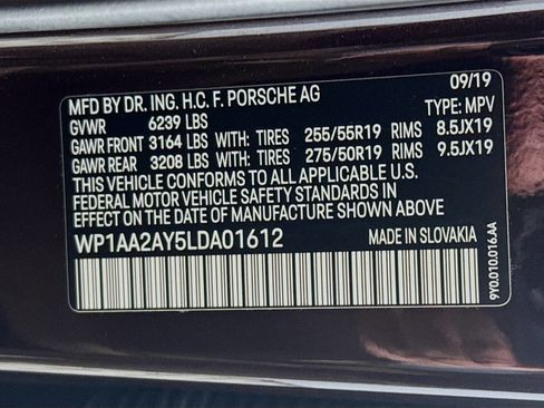 Used 2020 Porsche Cayenne Base image 38