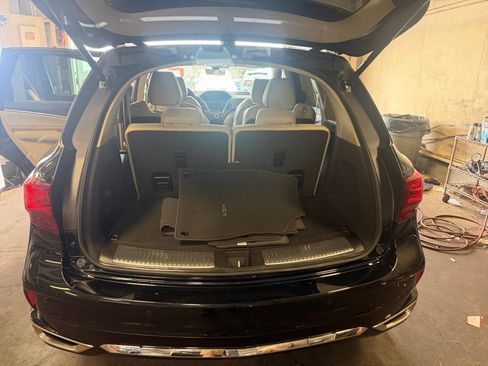 Used 2019 Acura MDX SH-AWD w/ Advance Package image 18