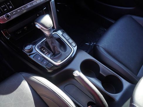 Used 2025 Kia Seltos EX w/ EX Sunroof Package image 17