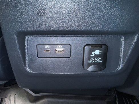Certified 2023 Nissan Frontier PRO-4X w/ Pro-4X Premium Package AWD/4WD image 40