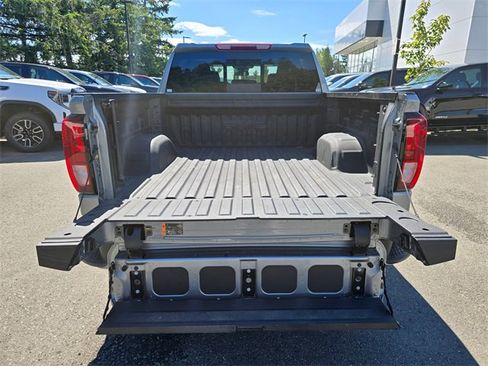 Used 2025 GMC Sierra 1500 Elevation w/ Elevation Premium Package image 14