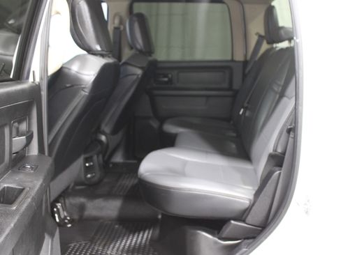 Used 2020 RAM 2500 Tradesman w/ Chrome Appearance Group image 20