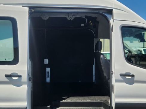 Used 2023 Ford Transit 250 148 High Roof Extended w/ Load Area Protection Package RWD image 12