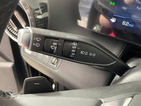 New 2026 Chevrolet Equinox LT w/ Convenience Package II AWD/4WD image 10