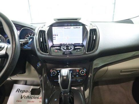 Used 2014 Ford Escape Titanium FWD image 12