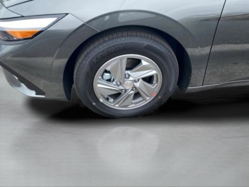 New 2026 Hyundai Elantra SE image 35