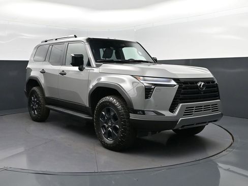 New 2026 Lexus GX 550 image 9