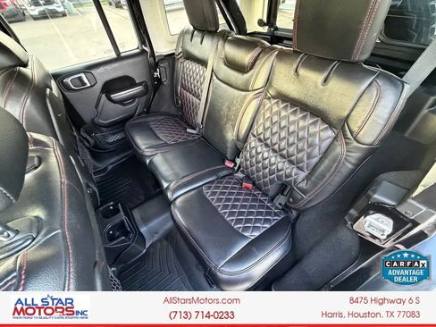 Used 2018 Jeep Wrangler Unlimited Rubicon AWD/4WD image 21